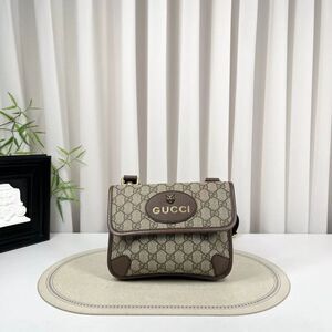 Gucci Women Pre-Loved Bag Very Good Condition
